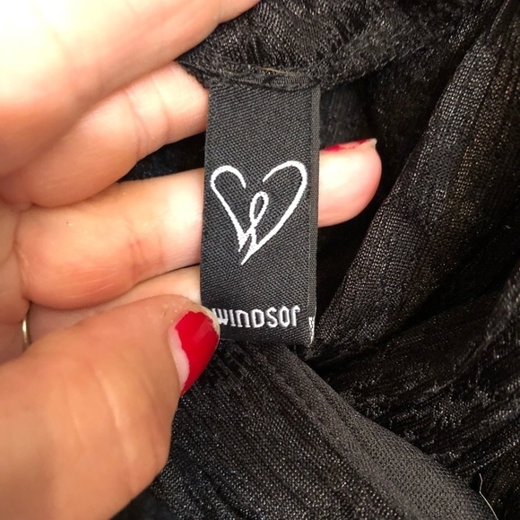 Windsor size large black LBD deep V faux wrap dress with asymmetrical hem NWOT - Picture 13 of 15